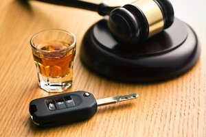 DUI penalty - Gavel and Keys
